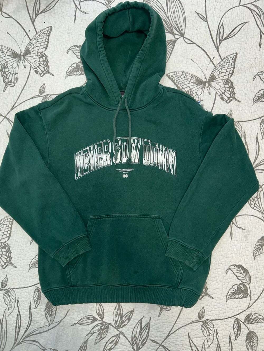 H&M Green Never Stay Down Loose Fit Hoodie Sweatshirt Size S